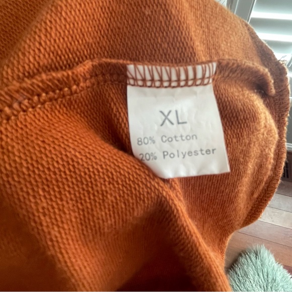 Pumpkin Graphic Sweatshirt - Picture 4 of 4